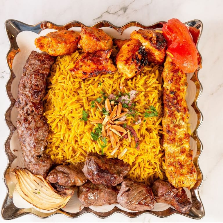 Savor Your Lunch with Us