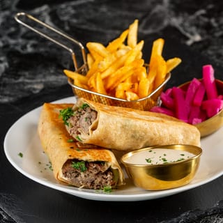 Kebab Sandwich / ساندويتش كباب