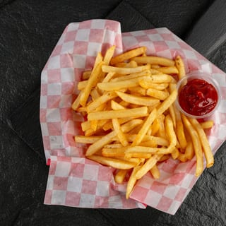 French Fries / بطاطس مقلية