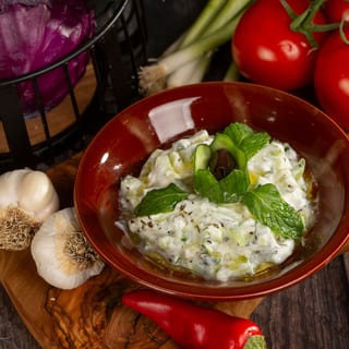 Jajik Salad / سلطة جاجيك